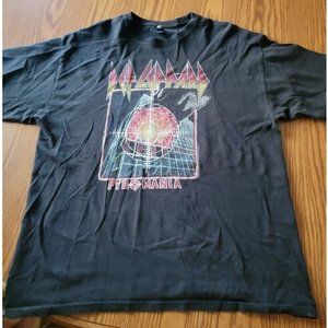 Def Leppard Pyromania Band Shirt Size XL